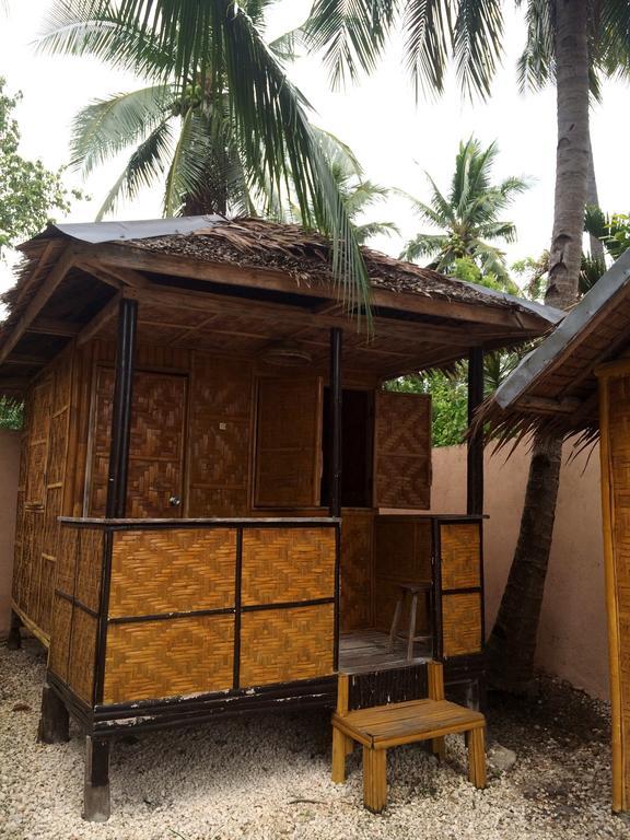 Luzmin Bh - Cottages And Bungalows Oslob Quarto foto